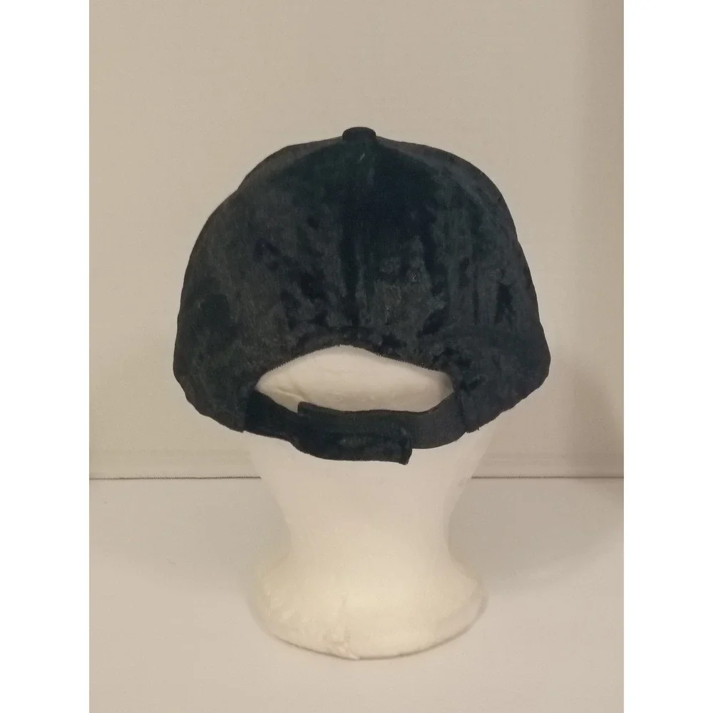 ZooZatz Wyoming Cowboys Black Crushed Velvet Baseball Hat Adjustable‎ Cap